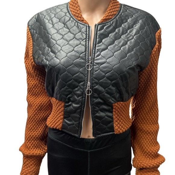 Fashion Nova - NWT - Quilted Black and Brown Women's Jacket - Picture 2 of 4